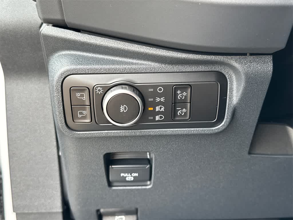 Thumbnail: 2025 Ford Bronco - 32