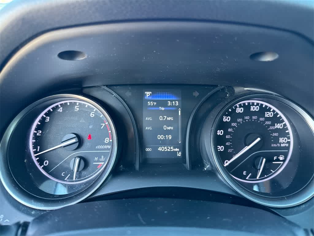 Thumbnail: 2021 Toyota Camry - 23