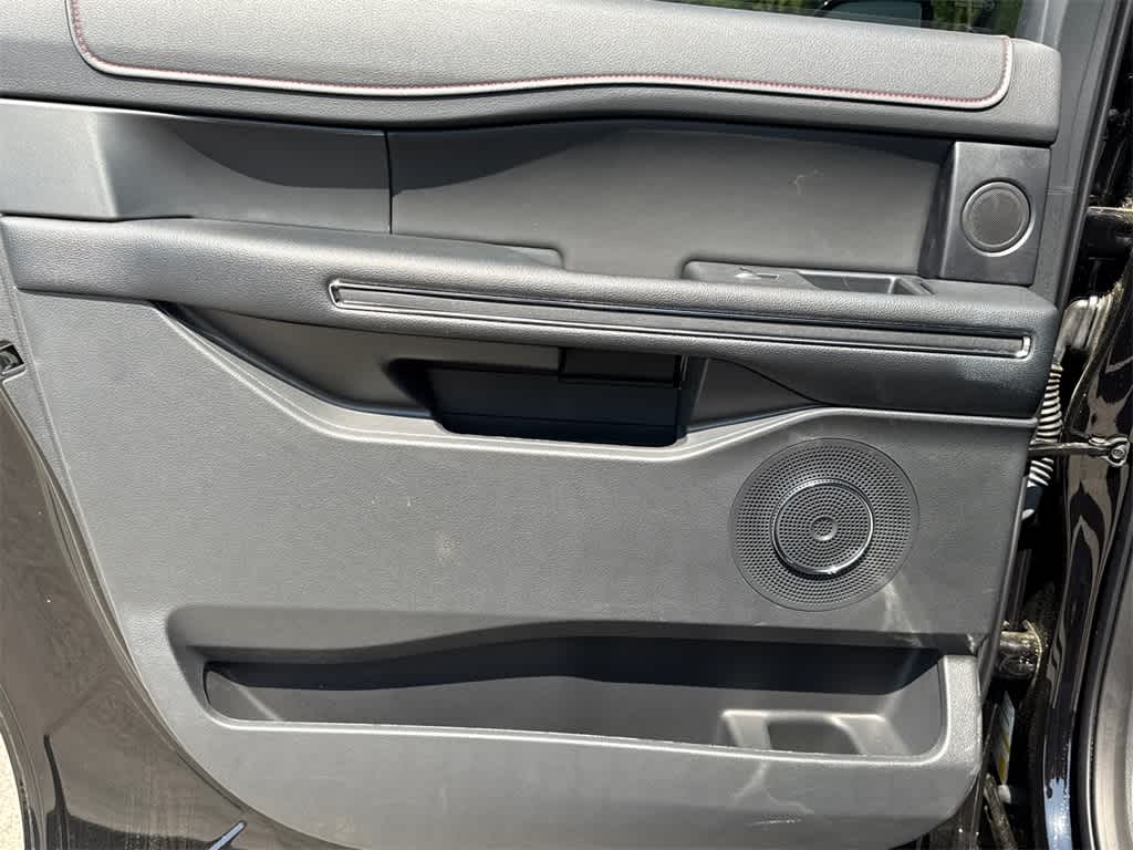 Thumbnail: 2023 Ford Expedition MAX - 19