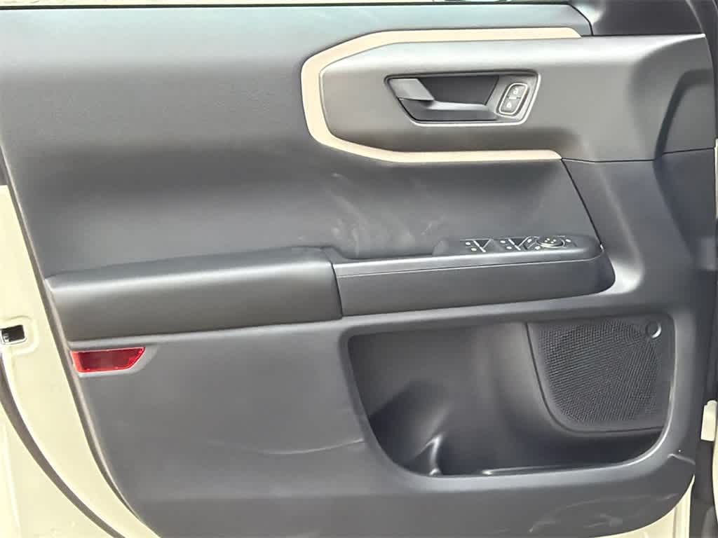 Thumbnail: 2025 Ford Bronco Sport - 11