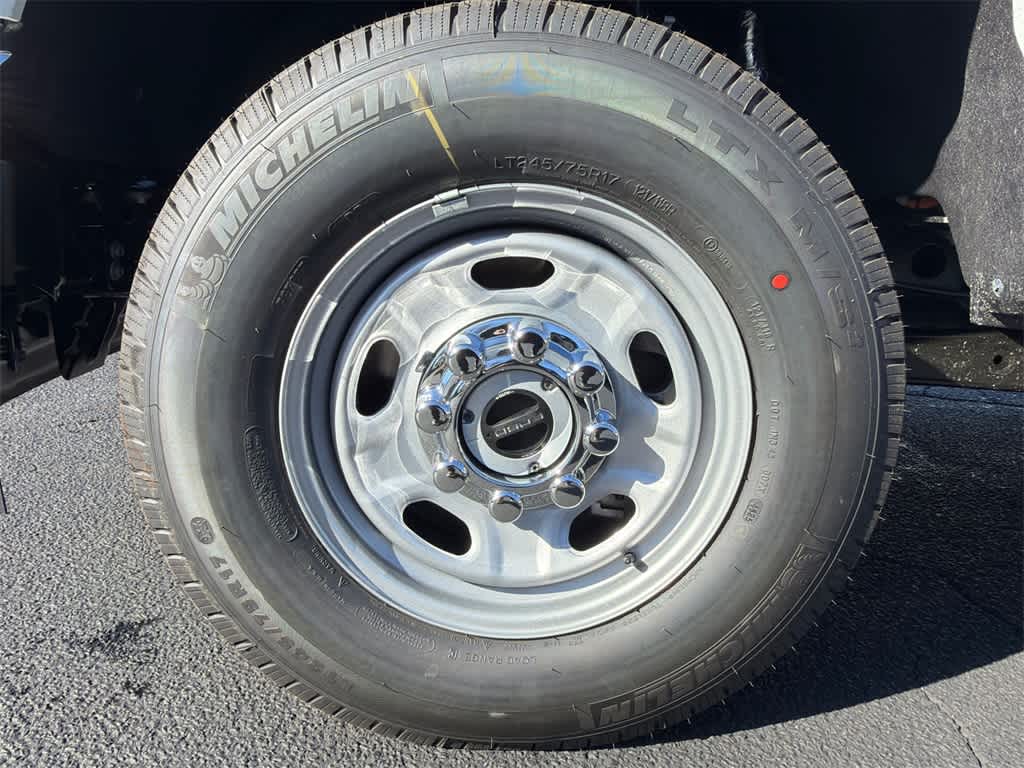 Thumbnail: 2026 Ford F-250 - 9