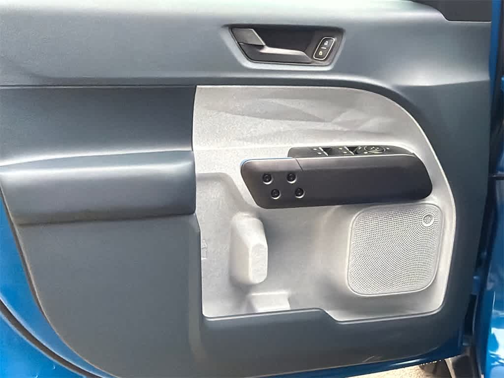 Thumbnail: 2026 Ford Maverick - 11