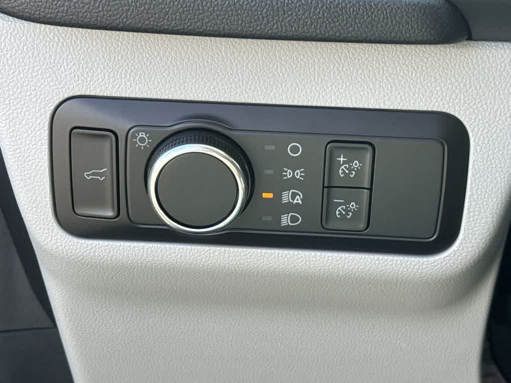 Thumbnail: 2025 Ford Escape - 31