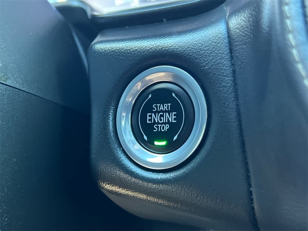 Thumbnail: 2023 Chevrolet Suburban - 30