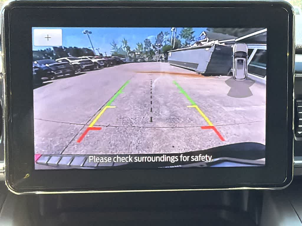 Thumbnail: 2022 Ford Explorer - 30