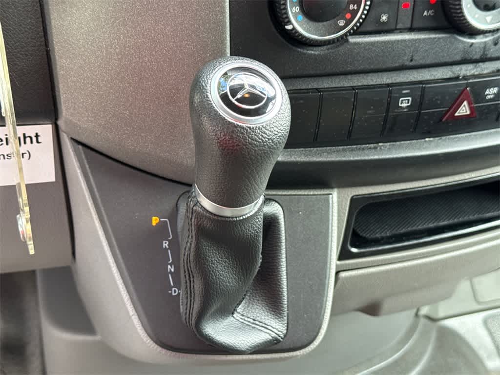 Thumbnail: 2016 Mercedes-Benz Sprinter - 20