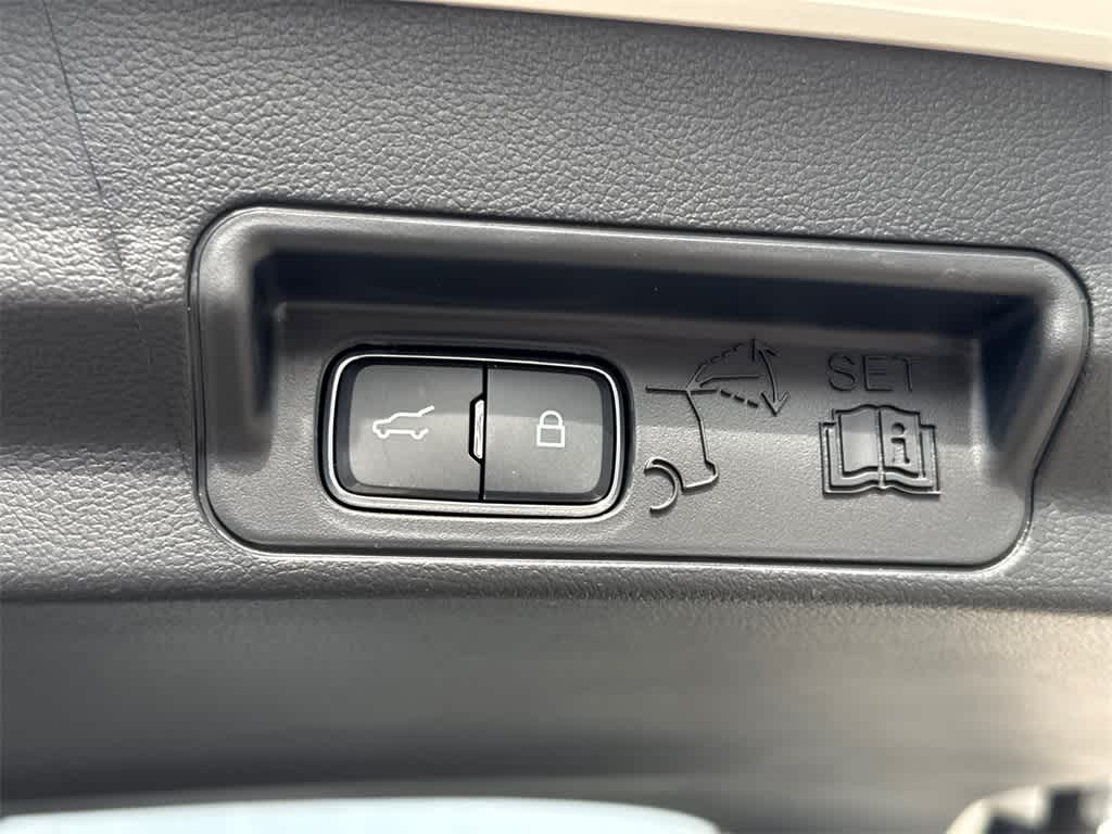 Thumbnail: 2026 Ford Explorer - 17