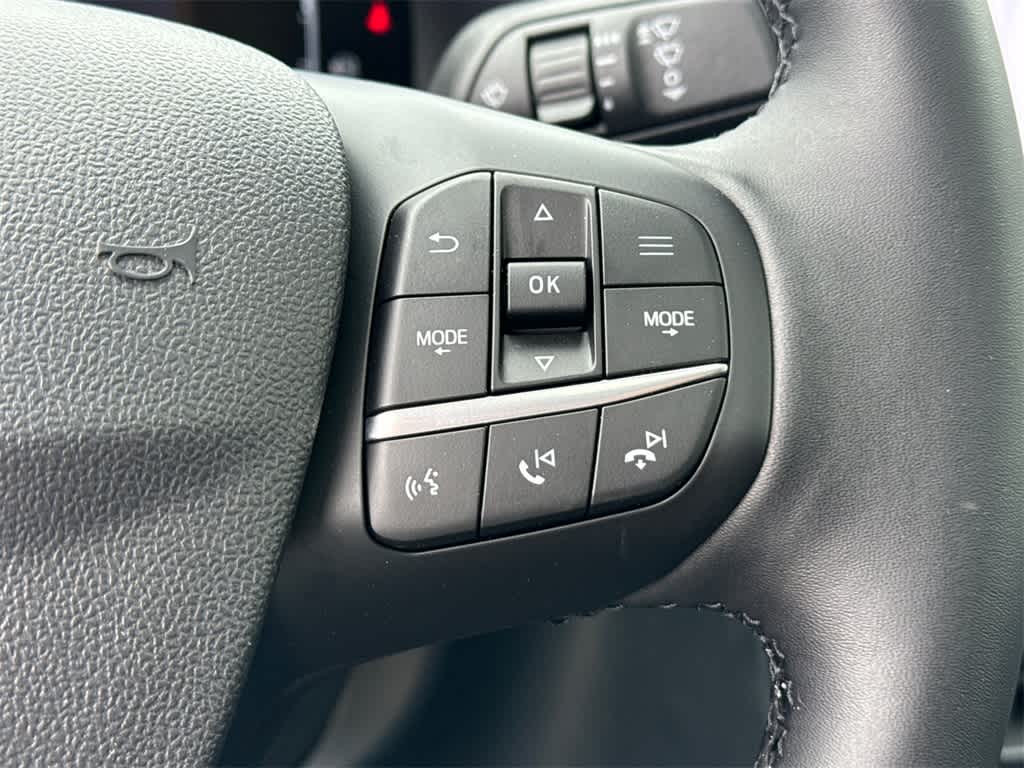 Thumbnail: 2025 Ford Maverick - 20