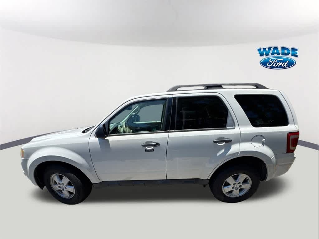 Thumbnail: 2009 Ford Escape - 8