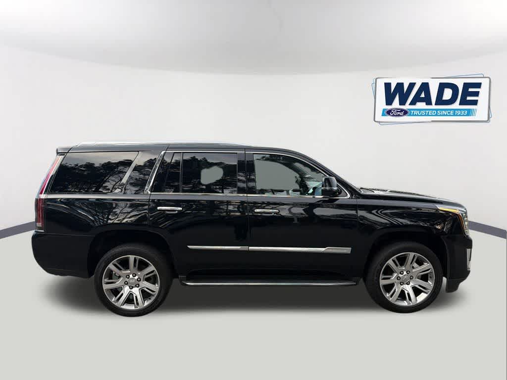 Thumbnail: 2020 Cadillac Escalade - 4