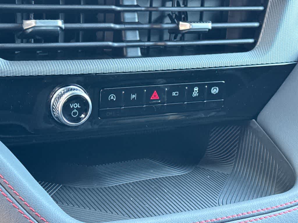 Thumbnail: 2026 Ford Explorer - 32