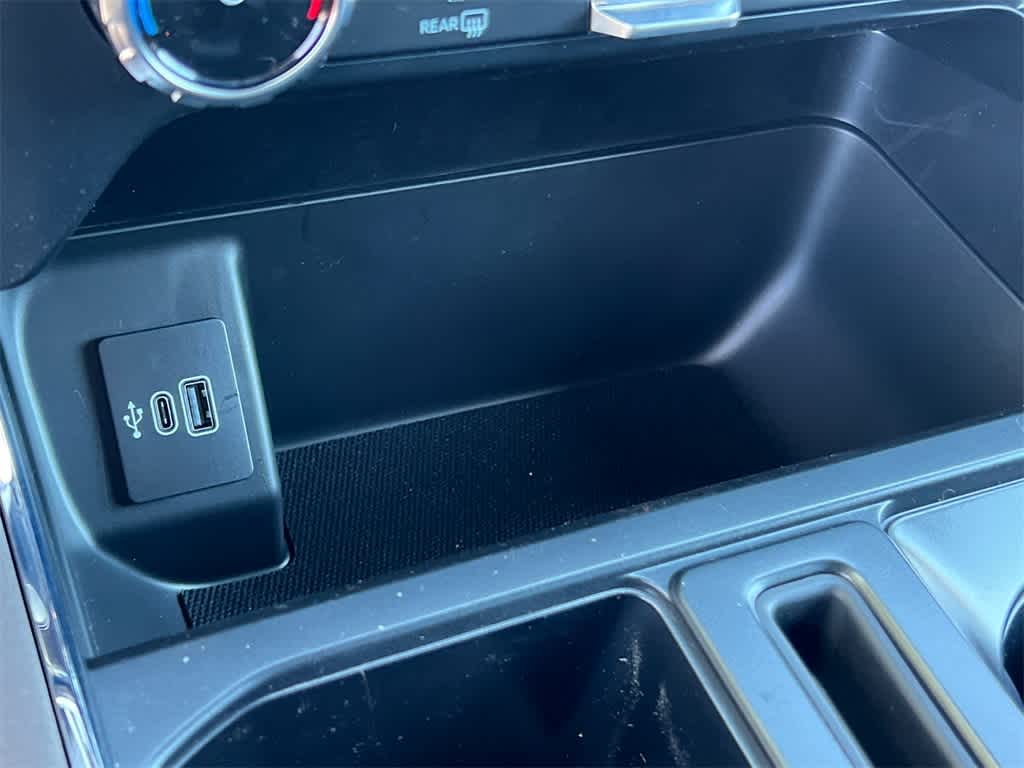2025 Ford F-150 XLT 25