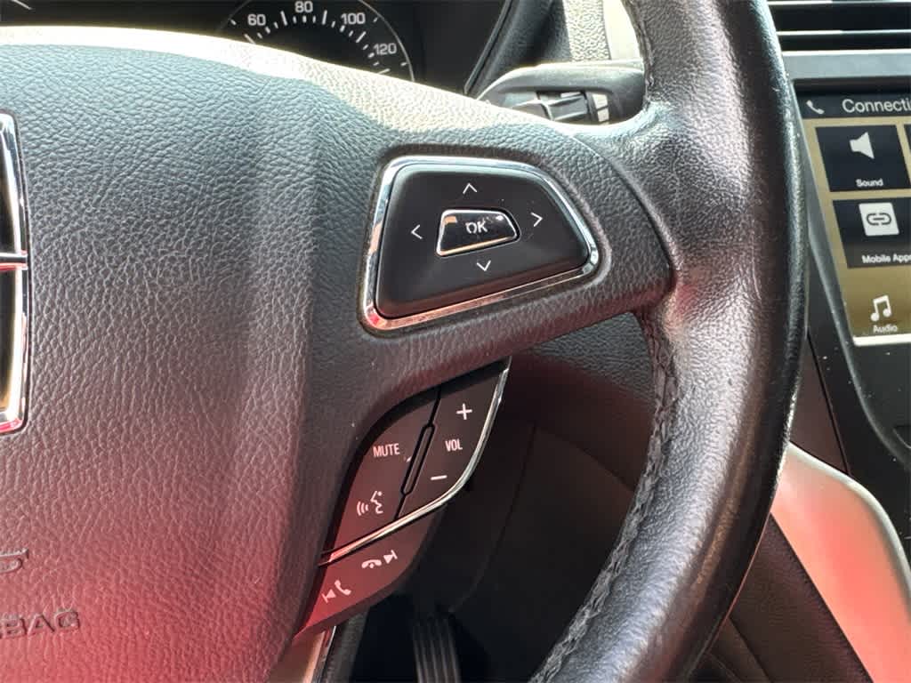 Thumbnail: 2016 Lincoln MKC - 21