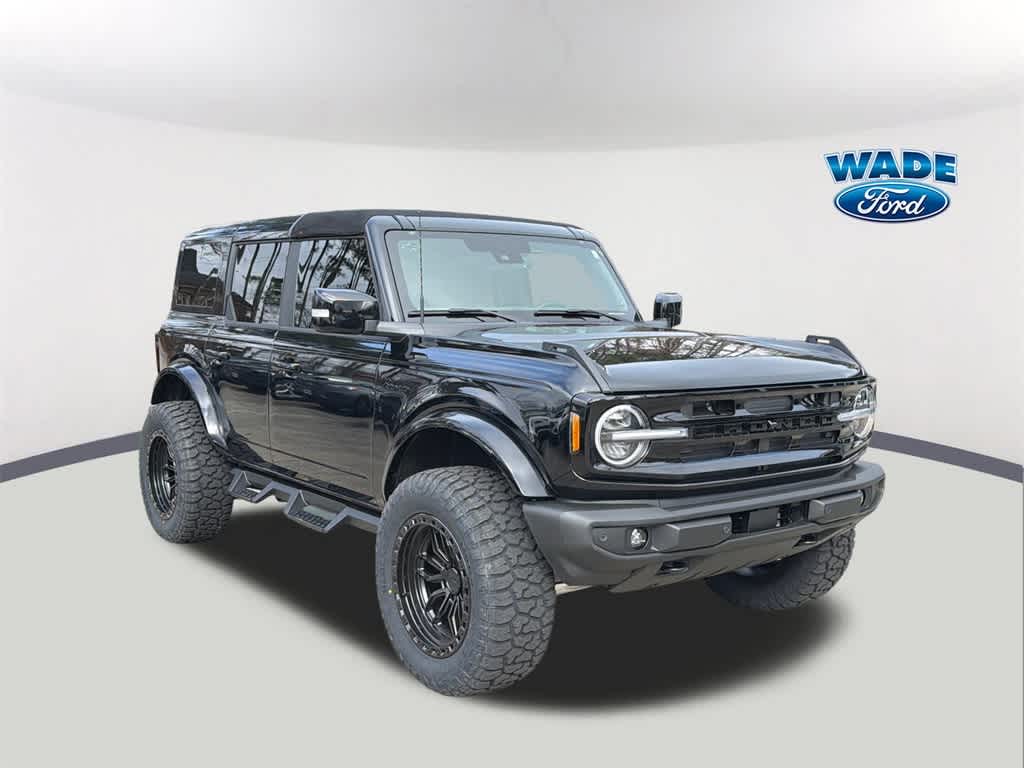 Thumbnail: 2025 Ford Bronco - 3