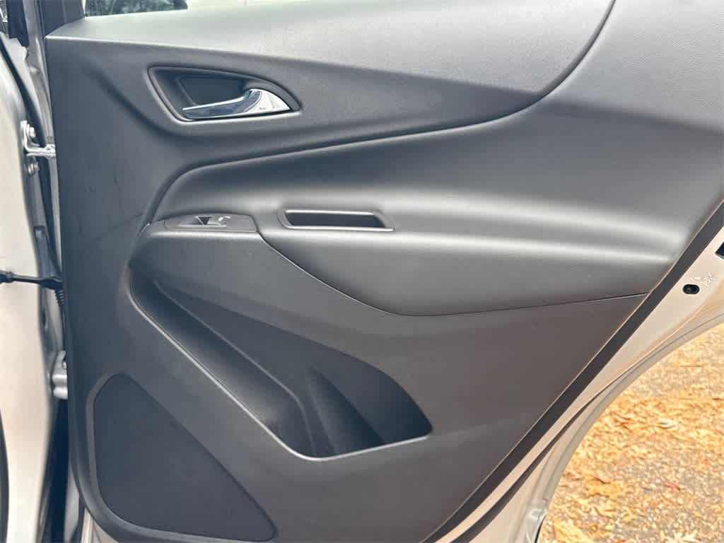 Thumbnail: 2020 Chevrolet Equinox - 15