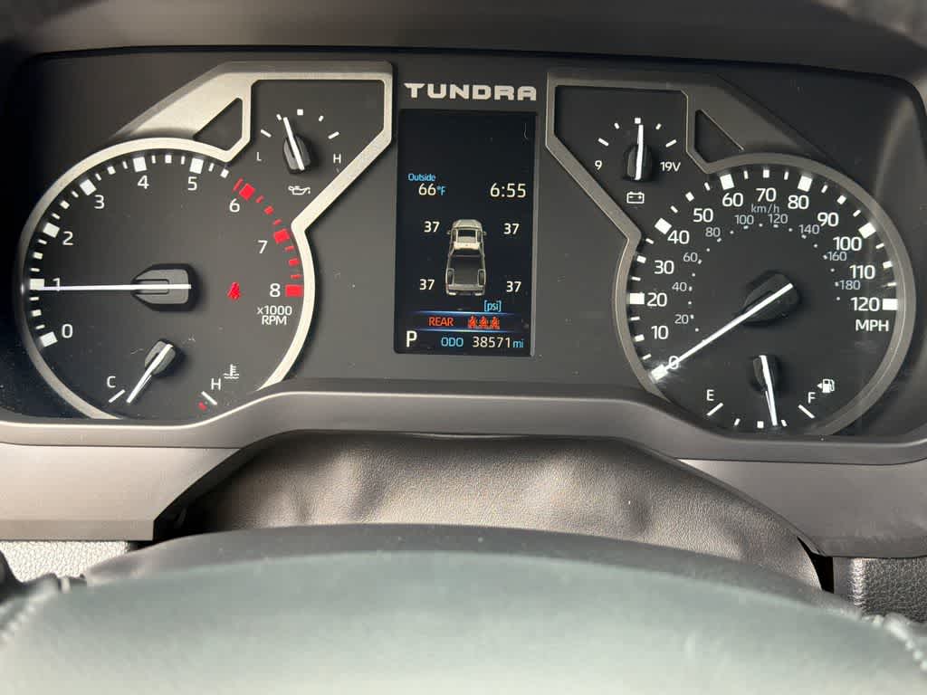 Thumbnail: 2022 Toyota Tundra - 24