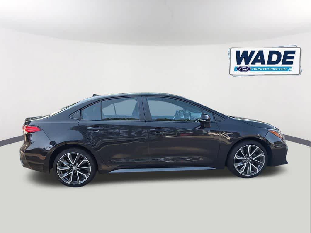 Thumbnail: 2021 Toyota Corolla - 4