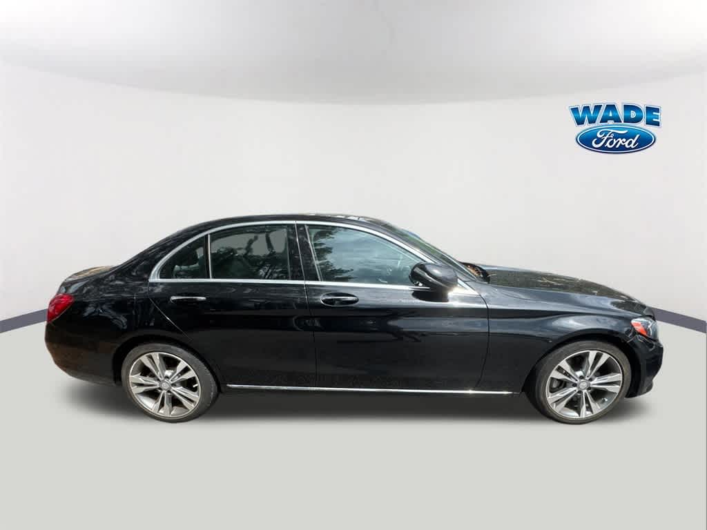 Thumbnail: 2017 Mercedes-Benz C-Class - 4