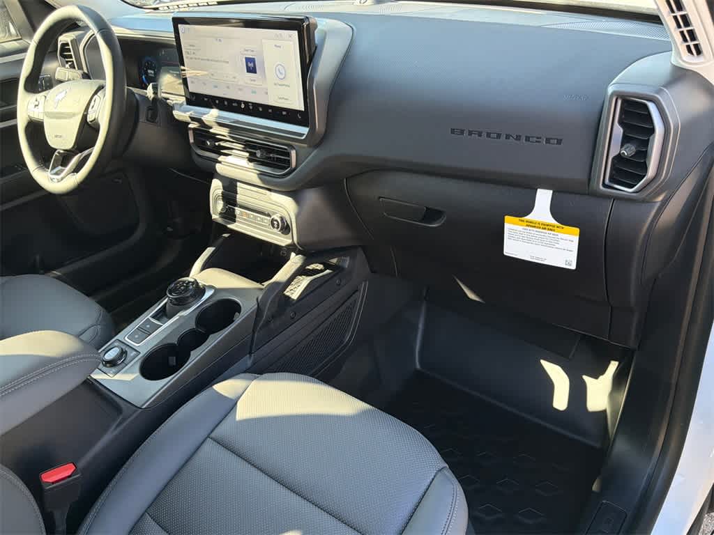 Thumbnail: 2025 Ford Bronco Sport - 13