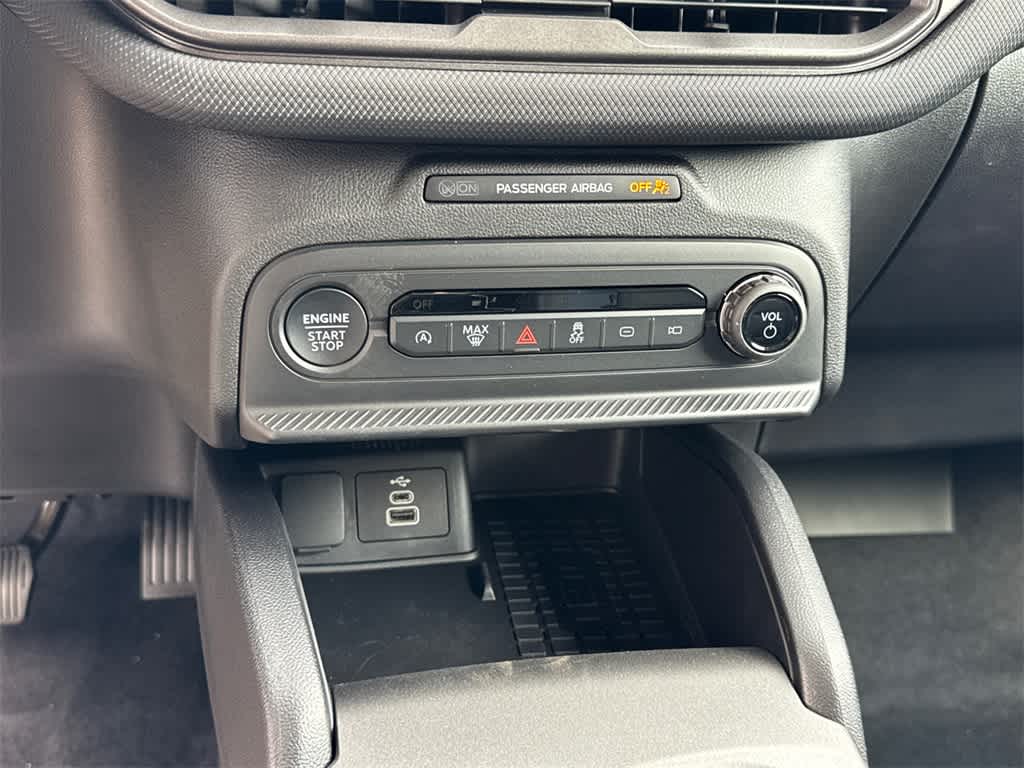 Thumbnail: 2025 Ford Bronco Sport - 28