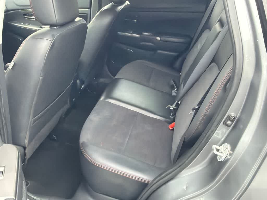 Thumbnail: 2024 Mitsubishi Outlander Sport - 17