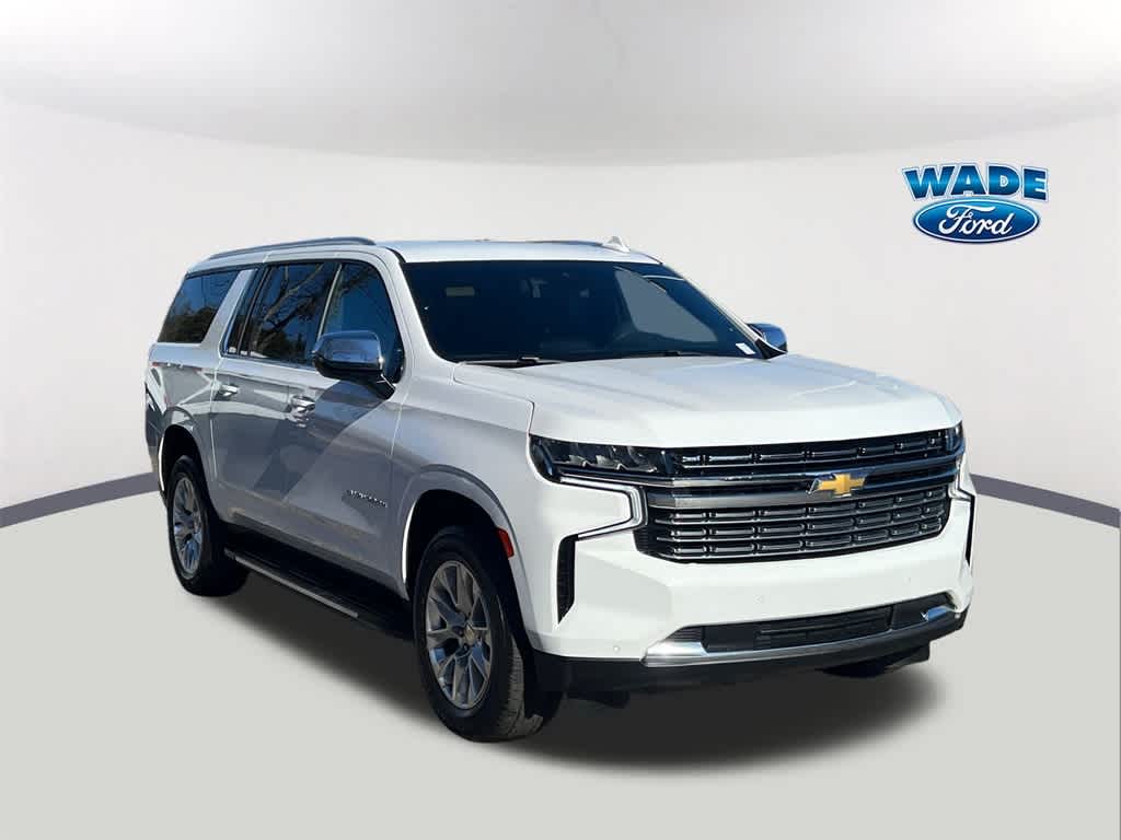Thumbnail: 2023 Chevrolet Suburban - 3
