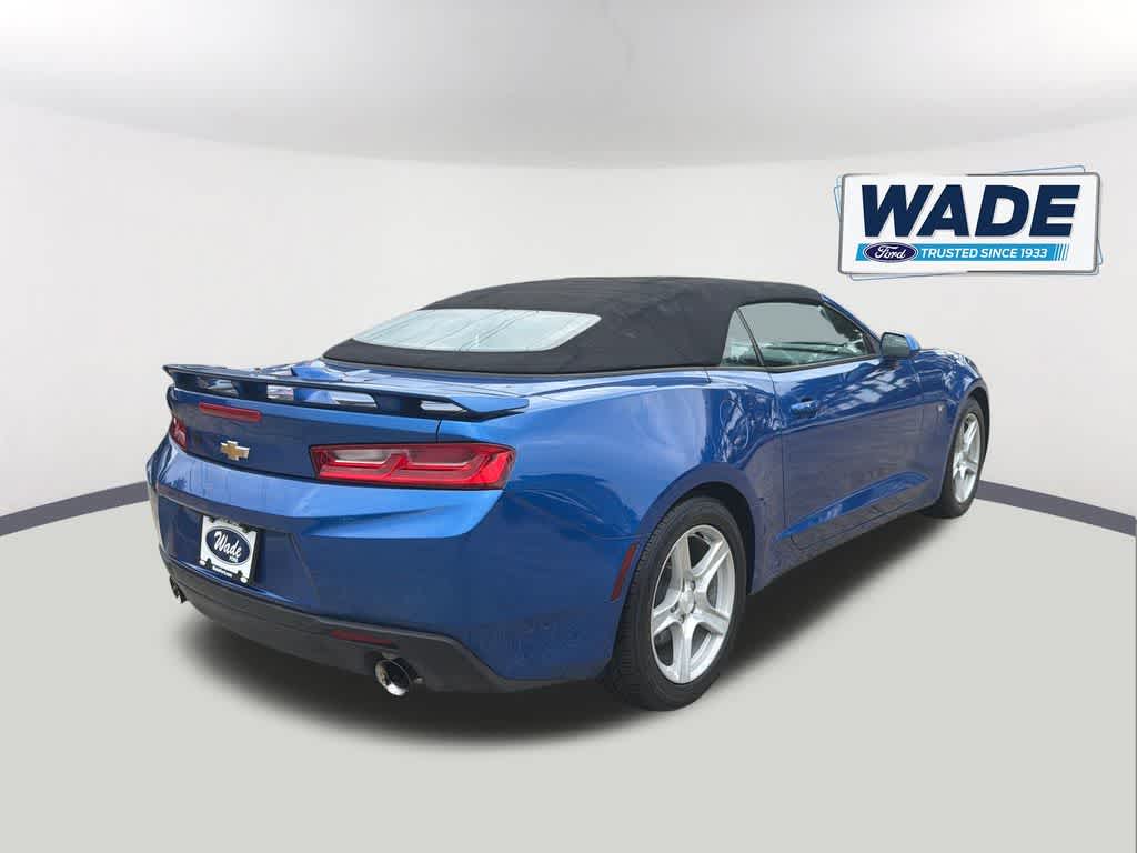 Thumbnail: 2017 Chevrolet Camaro - 4