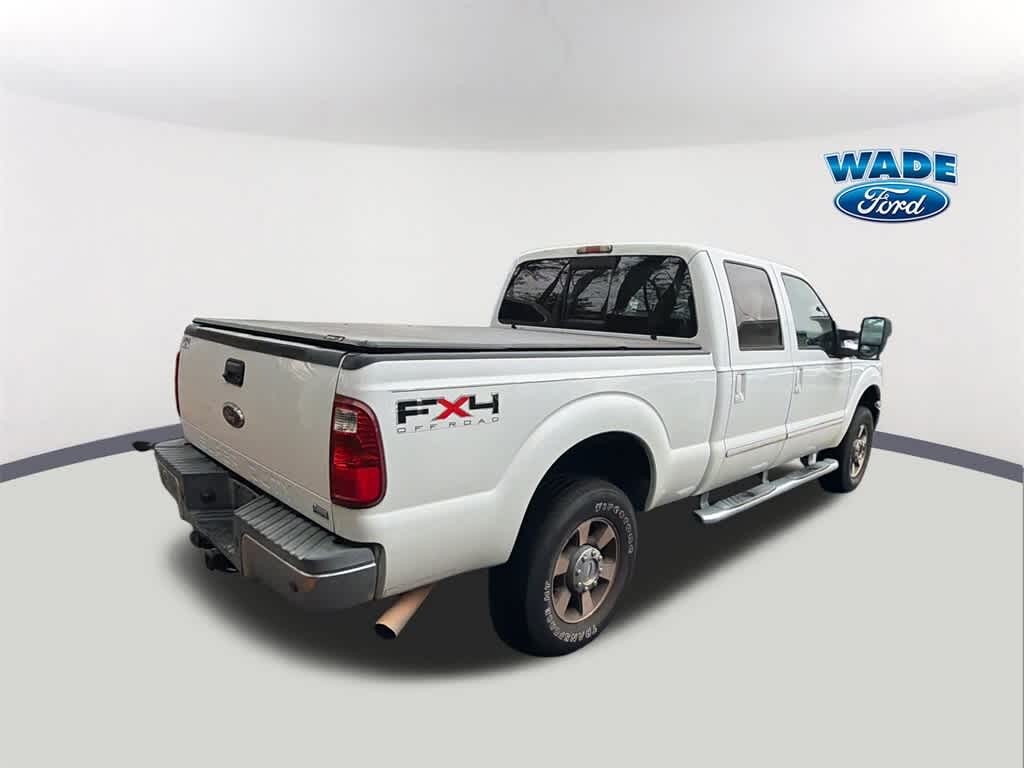 Used 2011 Ford Super Duty F-250 SRW Lariat Truck