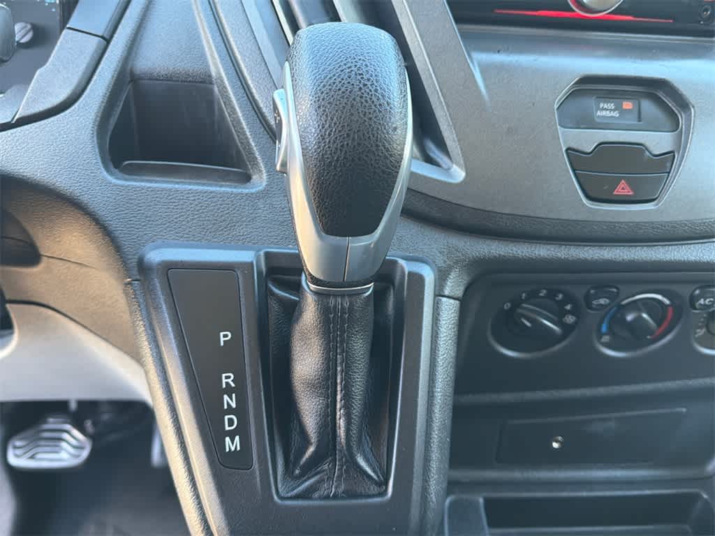 Thumbnail: 2019 Ford Transit Series - 24