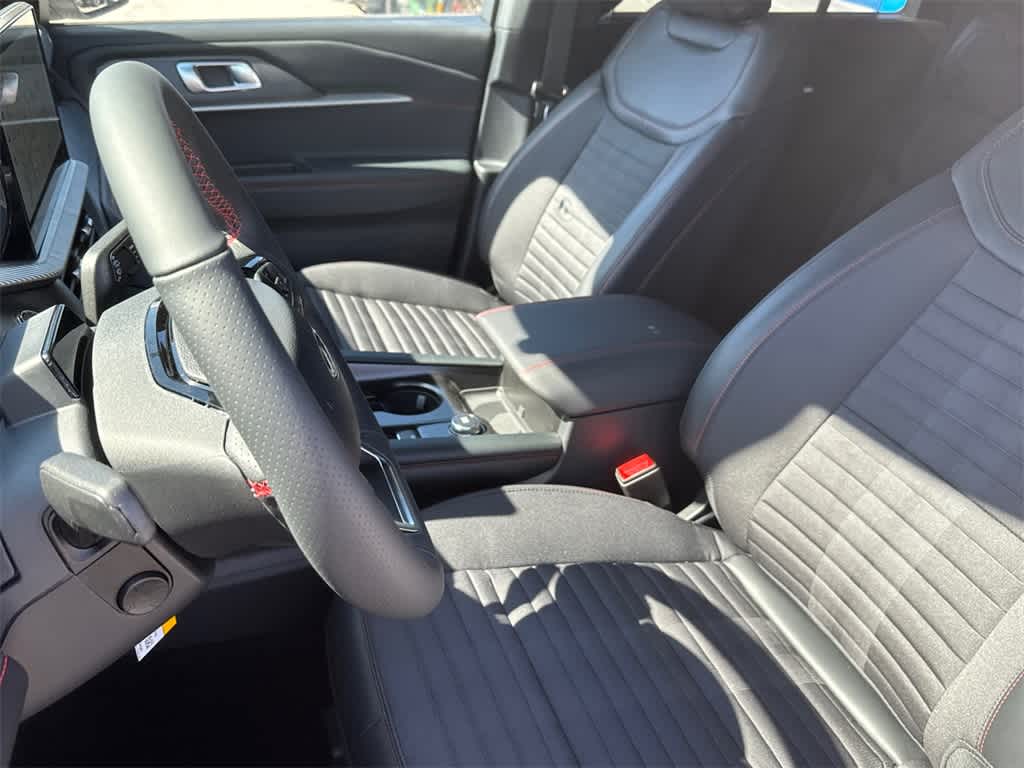 Thumbnail: 2025 Ford Explorer - 12