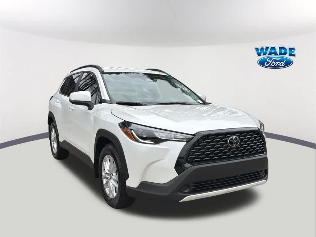 Thumbnail: 2024 Toyota Corolla Cross - 3