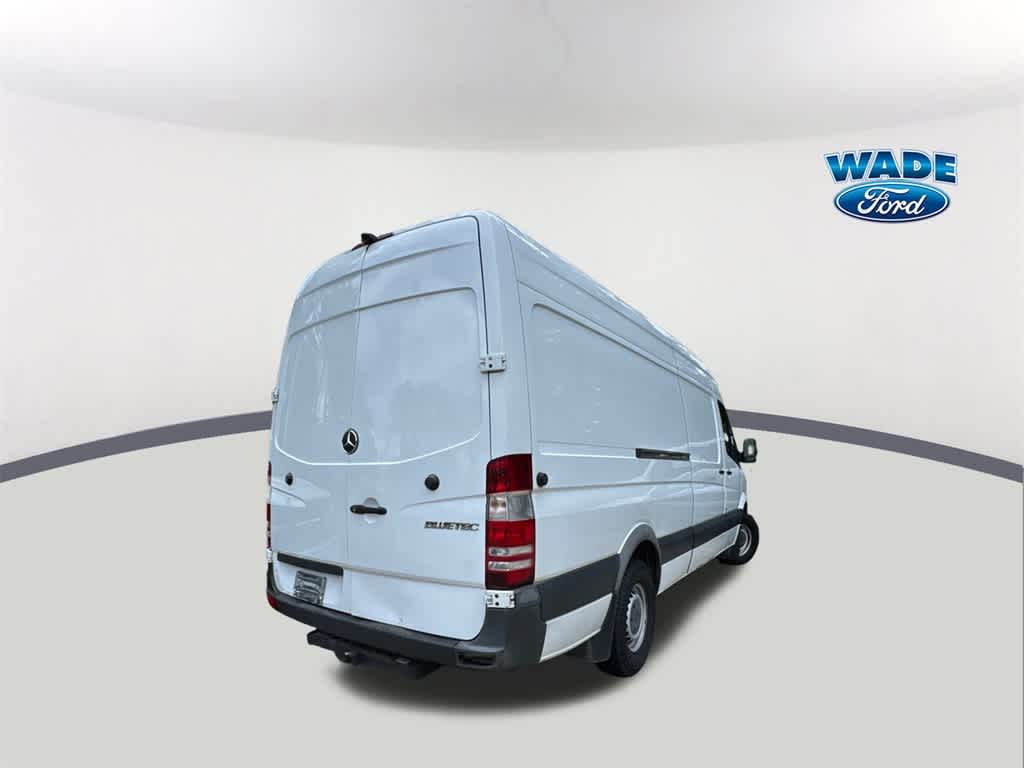 Thumbnail: 2015 Mercedes-Benz Sprinter - 5
