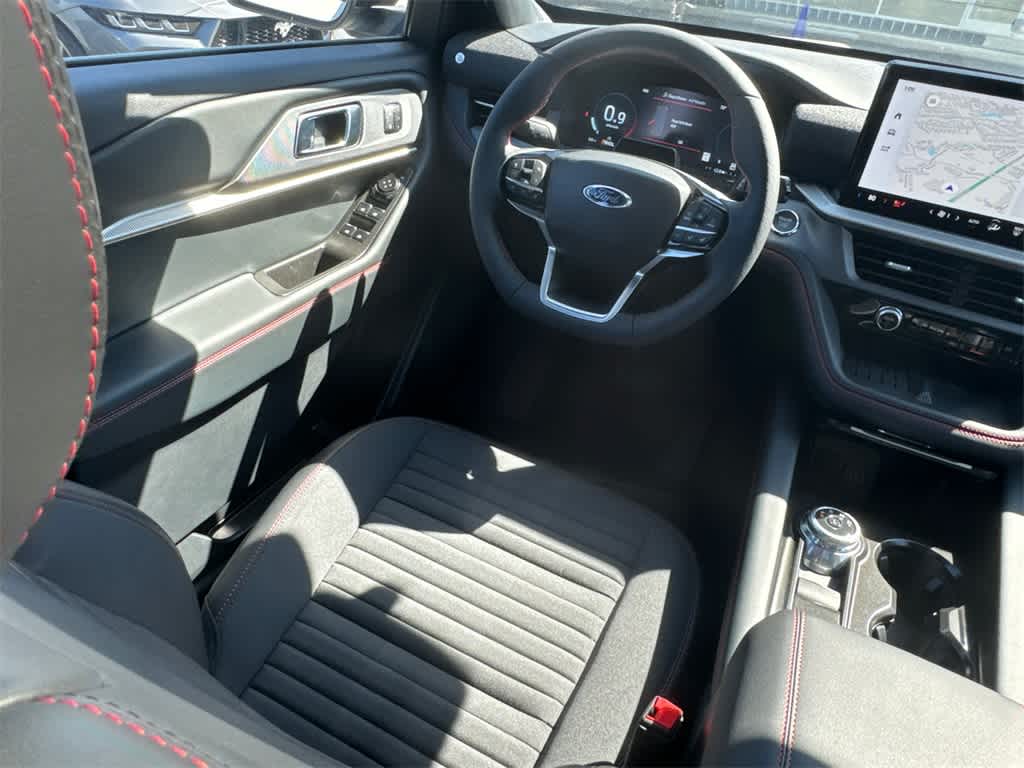 Thumbnail: 2025 Ford Explorer - 28