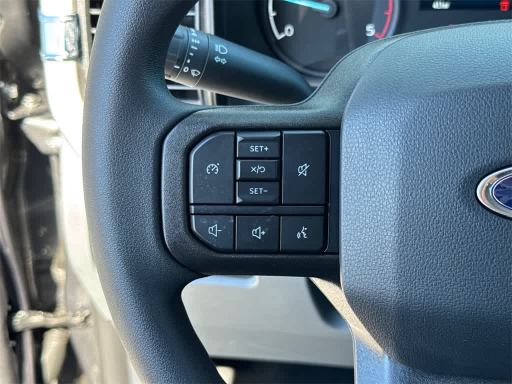 Thumbnail: 2025 Ford F-250 - 22