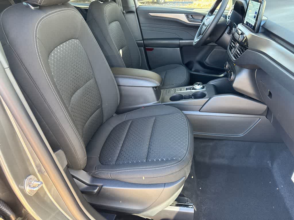 Thumbnail: 2026 Ford Escape - 12