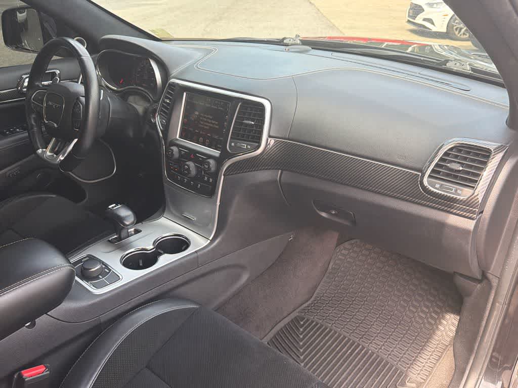 Thumbnail: 2015 Jeep Grand Cherokee - 13