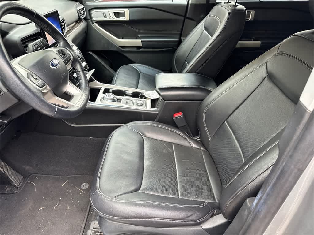 Thumbnail: 2023 Ford Explorer - 7