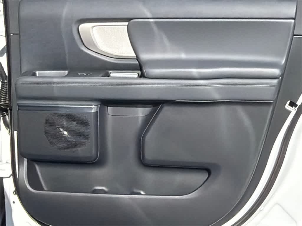 Thumbnail: 2026 Ford Expedition MAX - 15