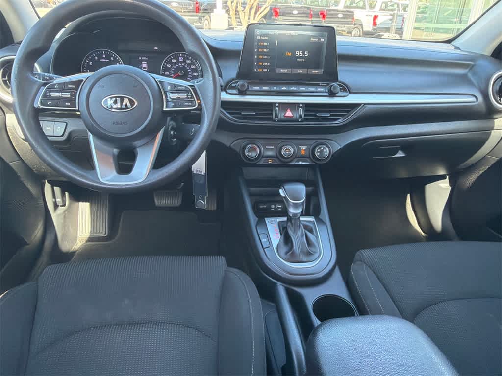 Thumbnail: 2021 Kia Forte - 19