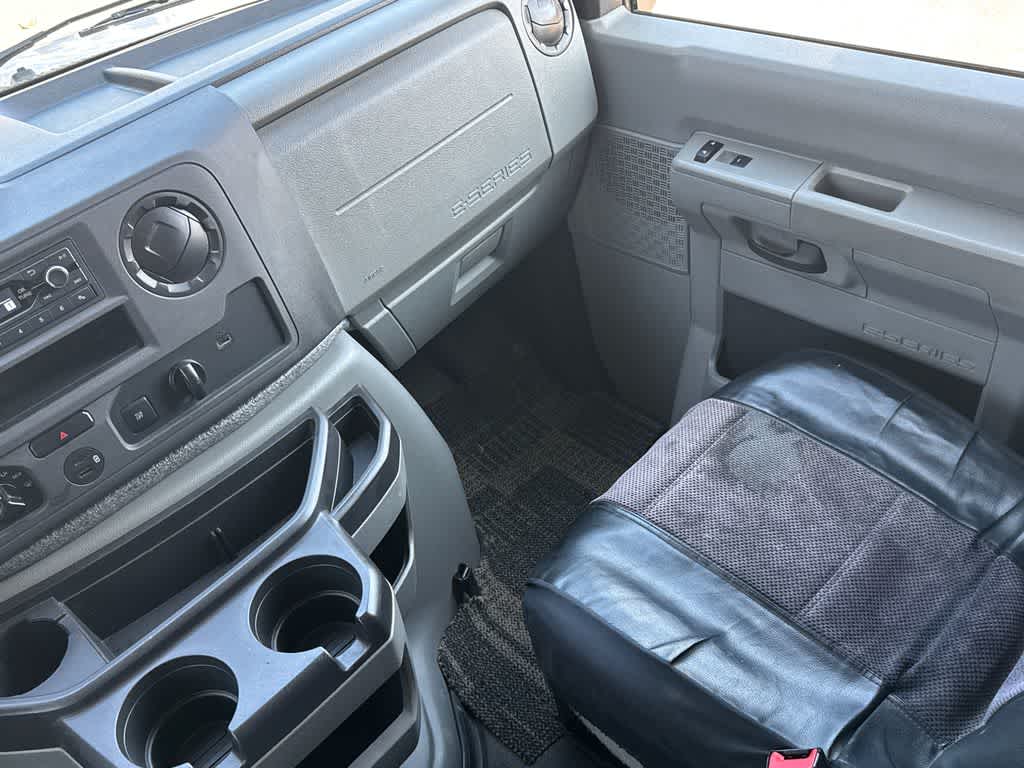 Thumbnail: 2023 Ford Econoline - 21