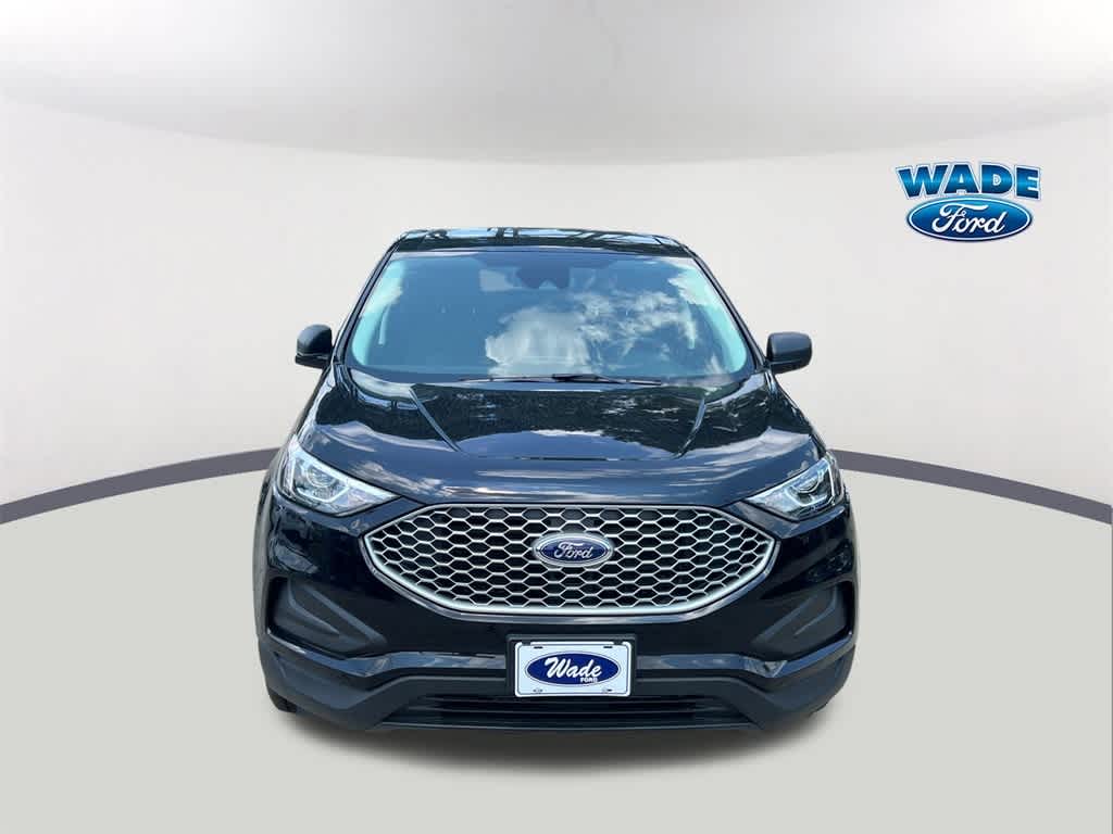 Thumbnail: 2024 Ford Edge - 2