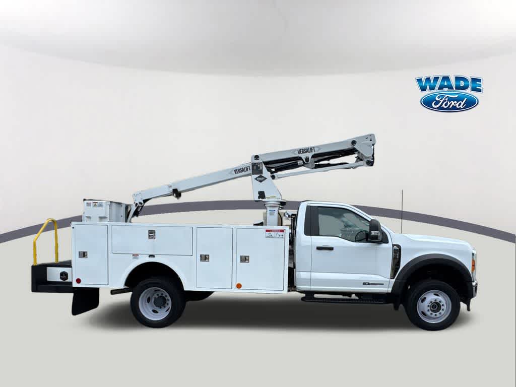Thumbnail: 2023 Ford F-550 - 4