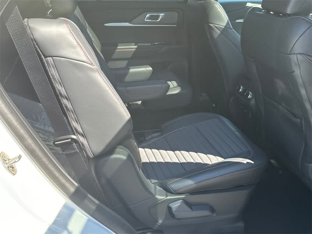 Thumbnail: 2025 Ford Explorer - 16