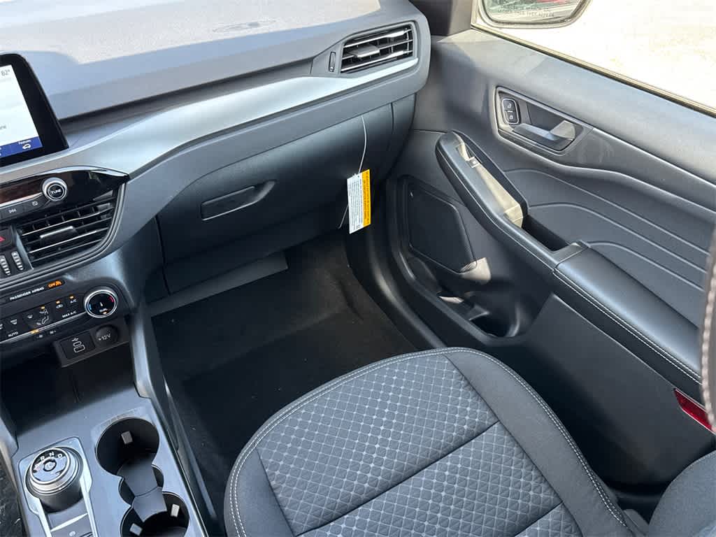 Thumbnail: 2025 Ford Escape - 19