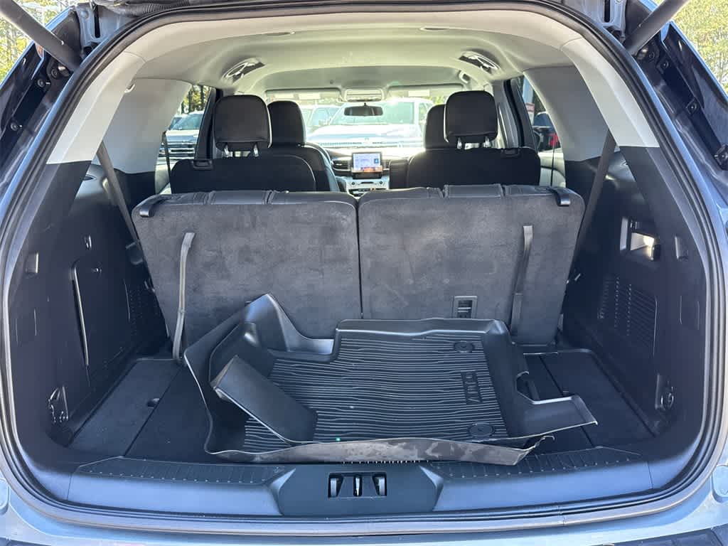 Thumbnail: 2023 Ford Explorer - 16