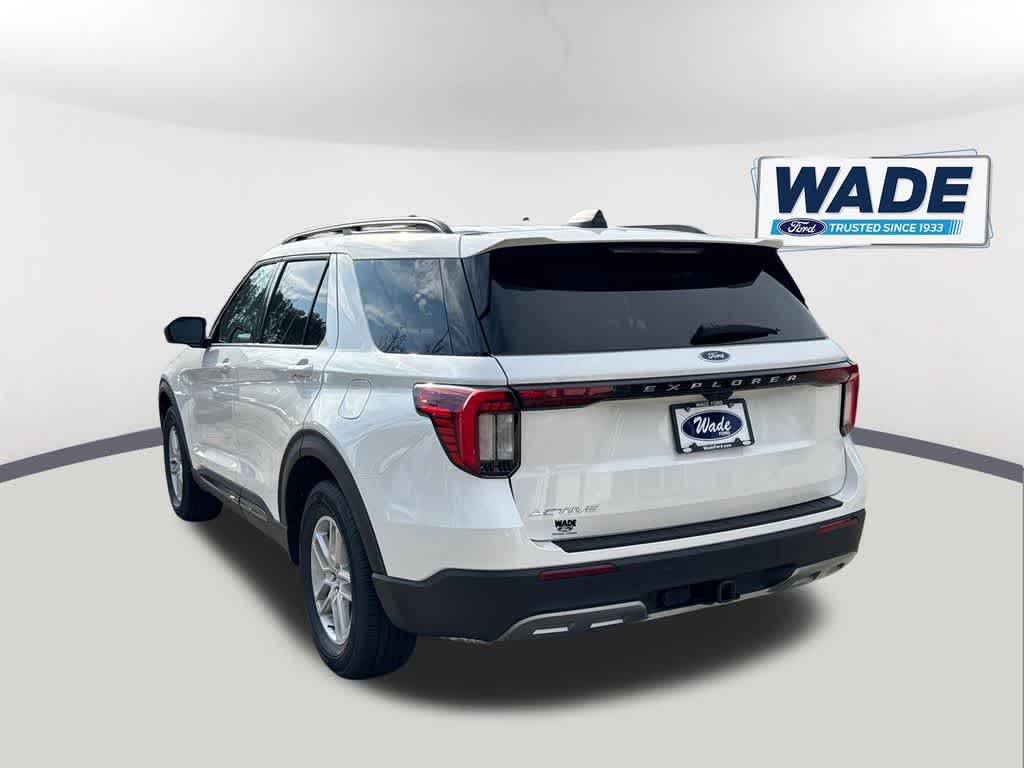 Thumbnail: 2026 Ford Explorer - 7