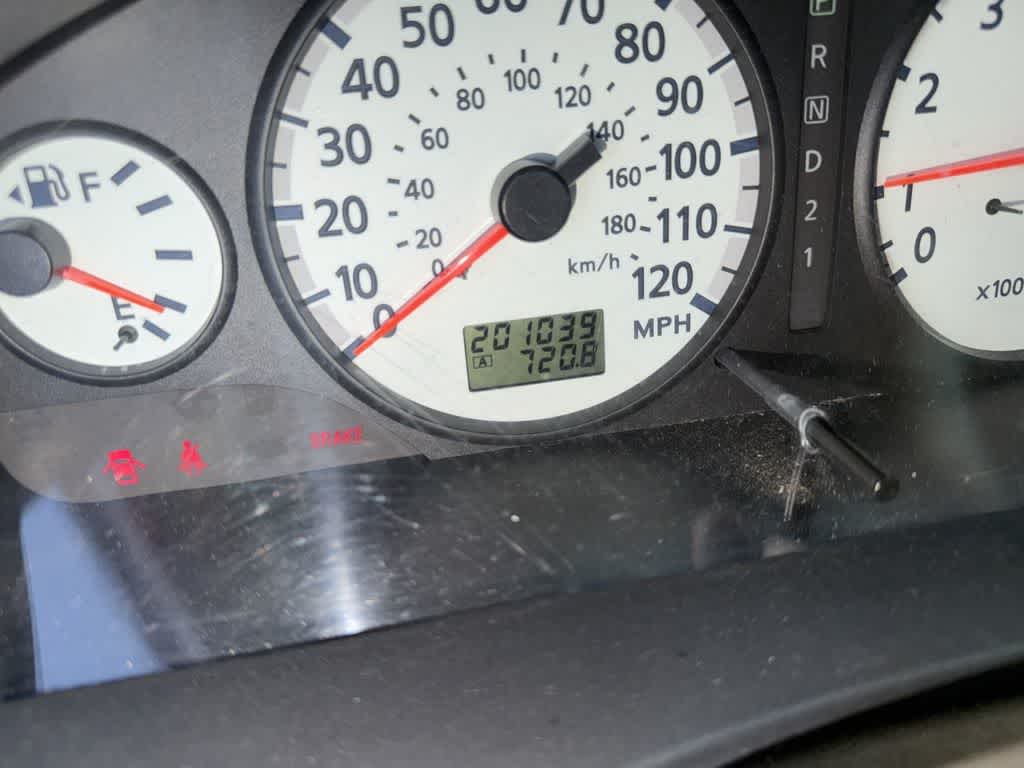 Thumbnail: 2003 Nissan Pathfinder - 4