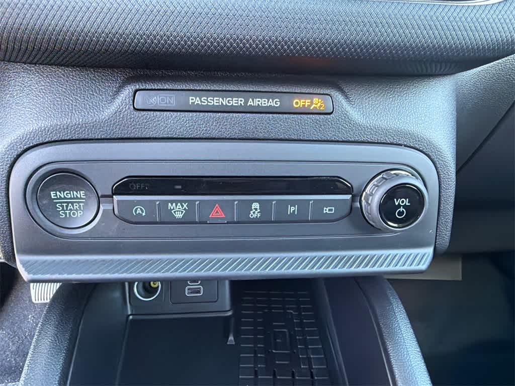 Thumbnail: 2025 Ford Bronco Sport - 28