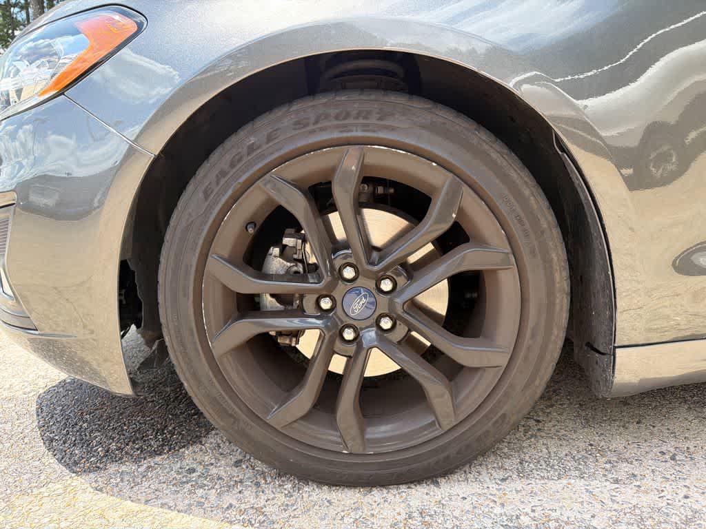 Thumbnail: 2019 Ford Fusion - 9