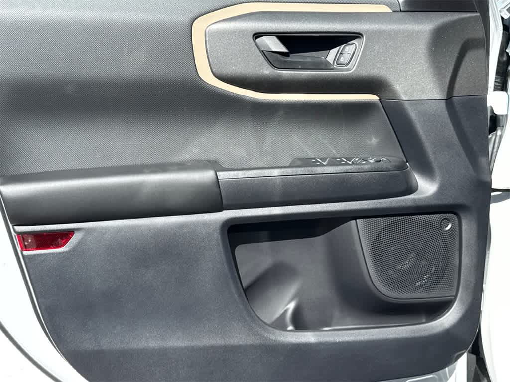 Thumbnail: 2025 Ford Bronco Sport - 11